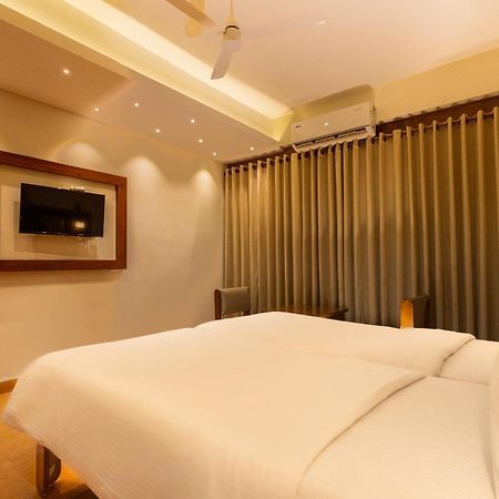 The Nisha Continental Villa Kottayam Eksteriør bilde